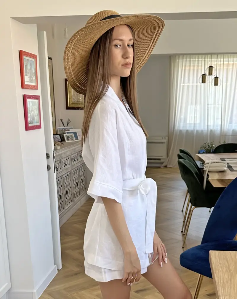 бял ленен сет дясна част